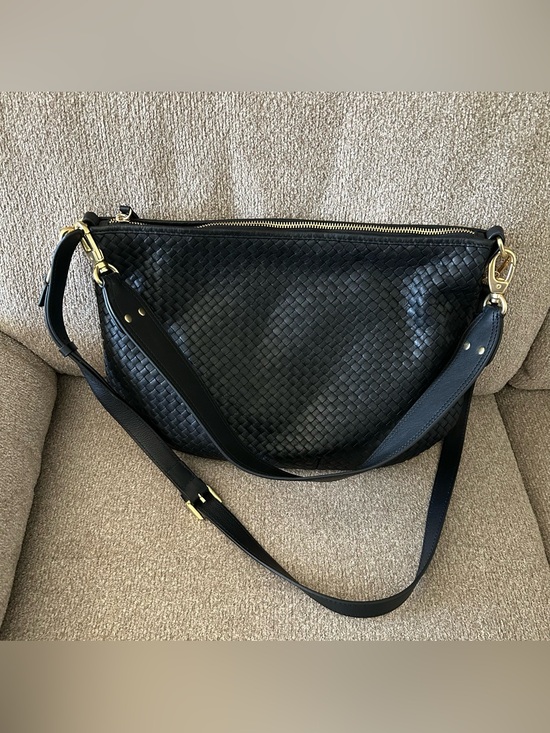 Quince Handbags - Quince Italian Leather Crescent Sloan Shoulder Bag